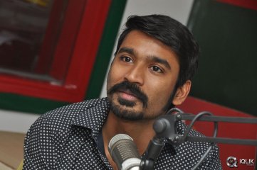 Dhanush at Radio Mirchi For Anekudu Movie Promotions
